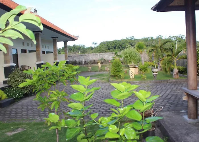 Ady * Uluwatu