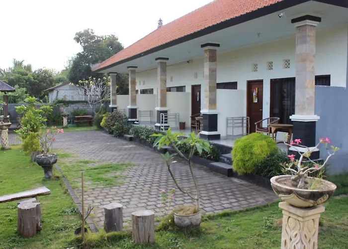 Ady * Uluwatu